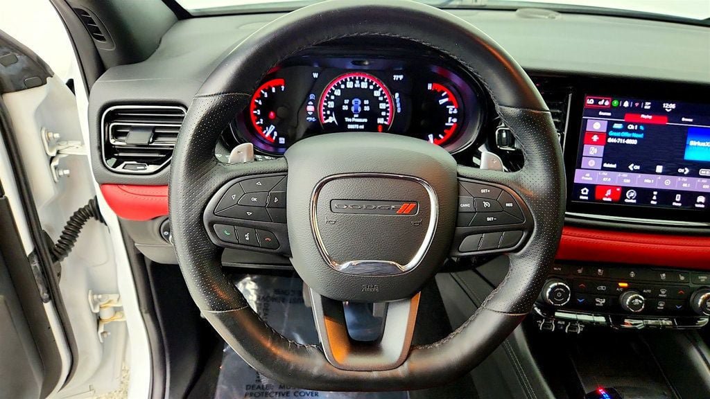 Used 2022 Dodge Durango R/T w/ Blacktop Package AWD/4WD image 15