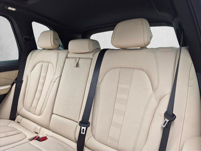 Used 2022 BMW X5 M50i w/ Premium Package AWD/4WD image 14