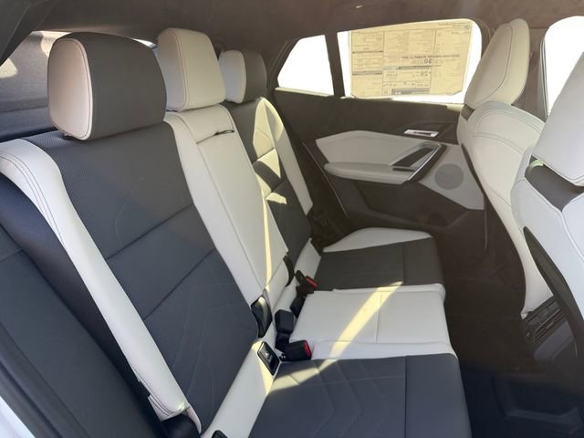 New 2026 BMW X2 xDrive28i w/ Convenience Package image 24