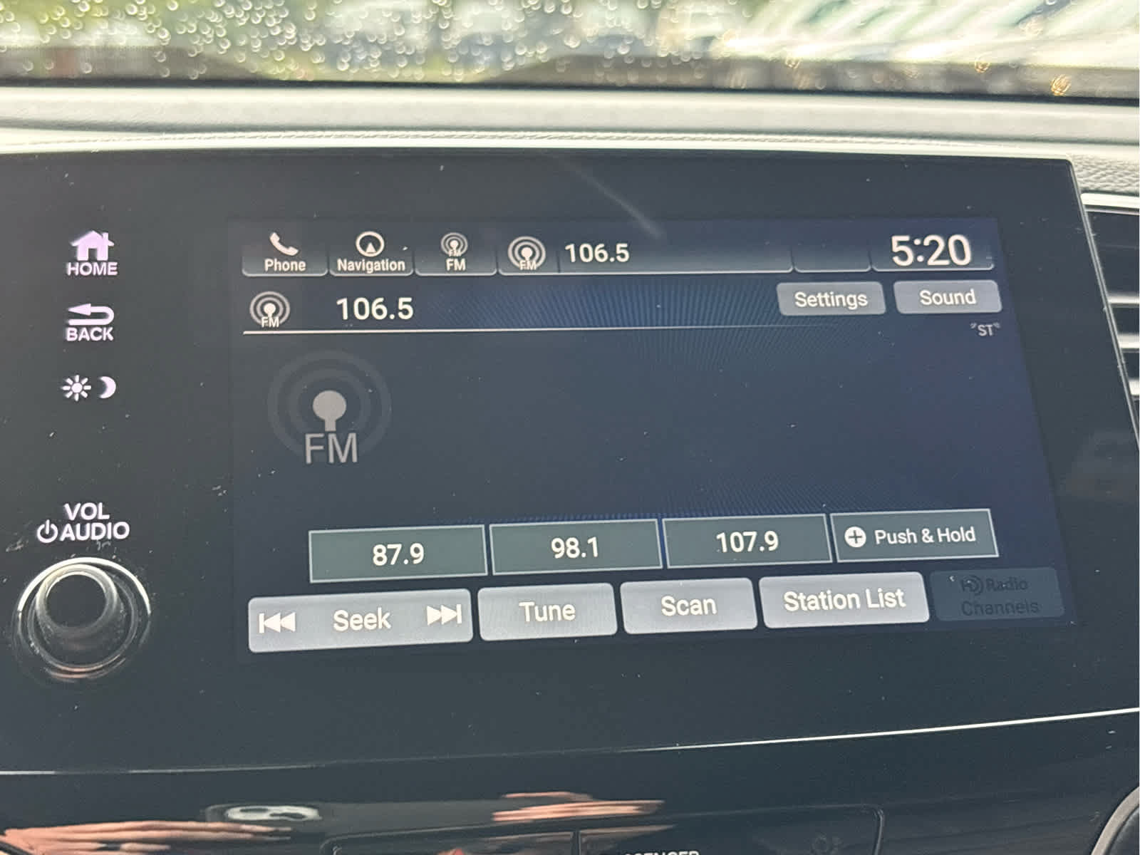 Used 2025 Honda Passport TrailSport image 19