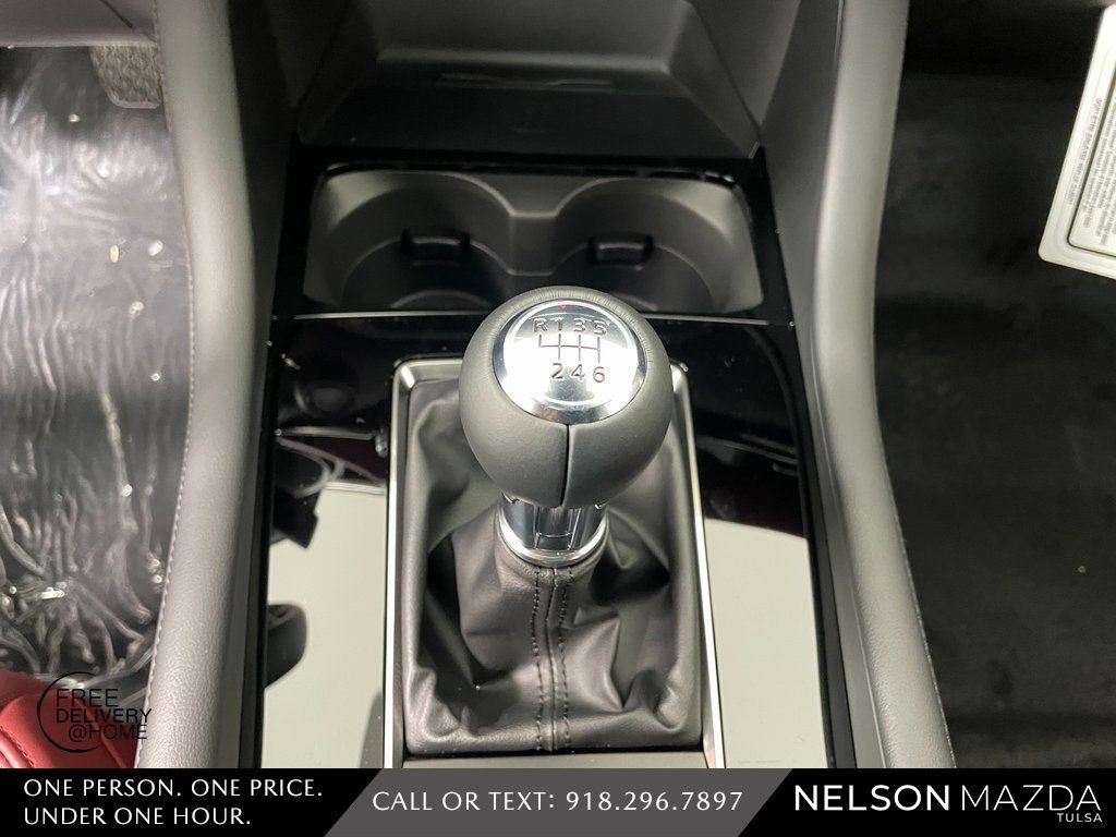 New 2026 MAZDA MAZDA3 2.5 S Hatchback w/ Premium Pkg FWD image 32