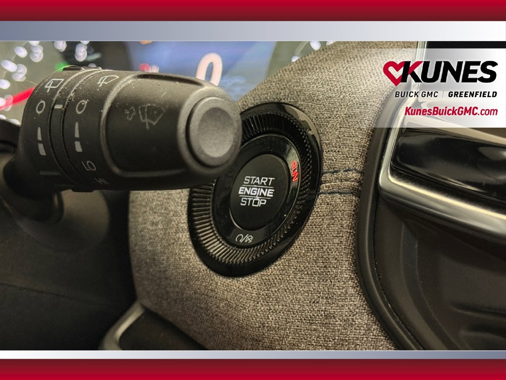 Used 2024 Jeep Compass Latitude AWD/4WD image 29