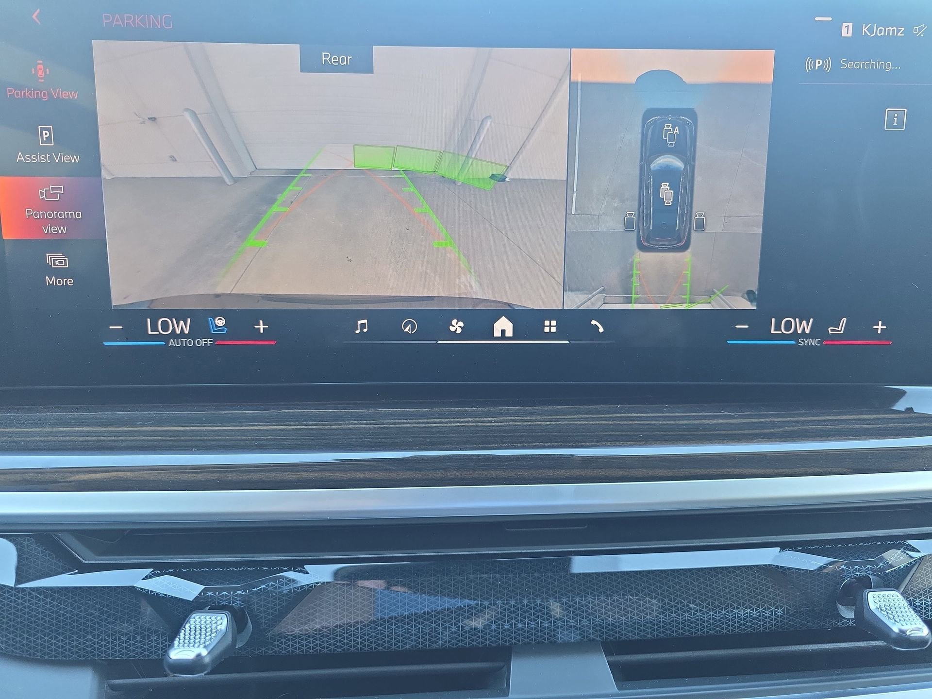 Used 2025 BMW X7 xDrive40i AWD/4WD image 23