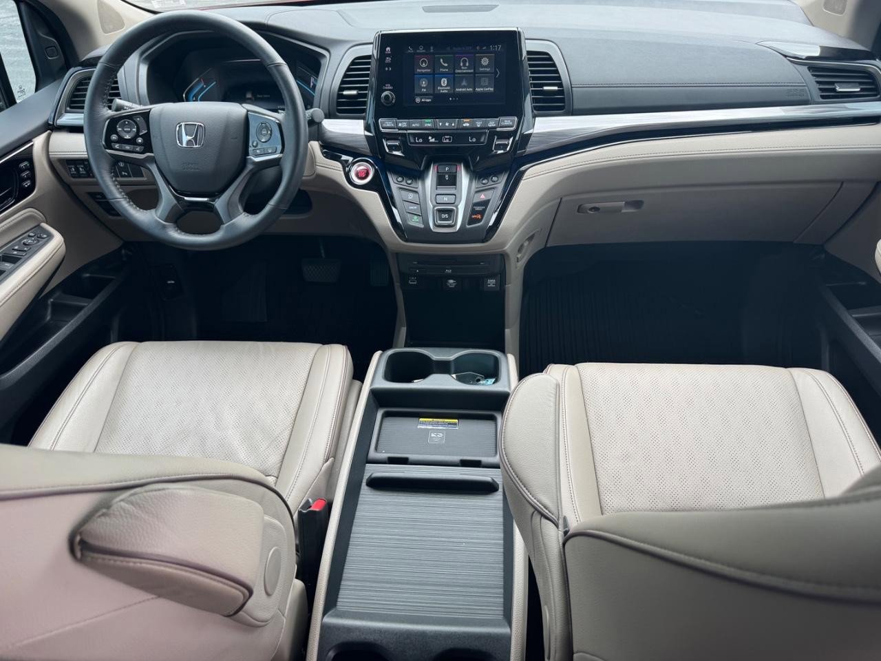 Certified 2024 Honda Odyssey Elite image 11