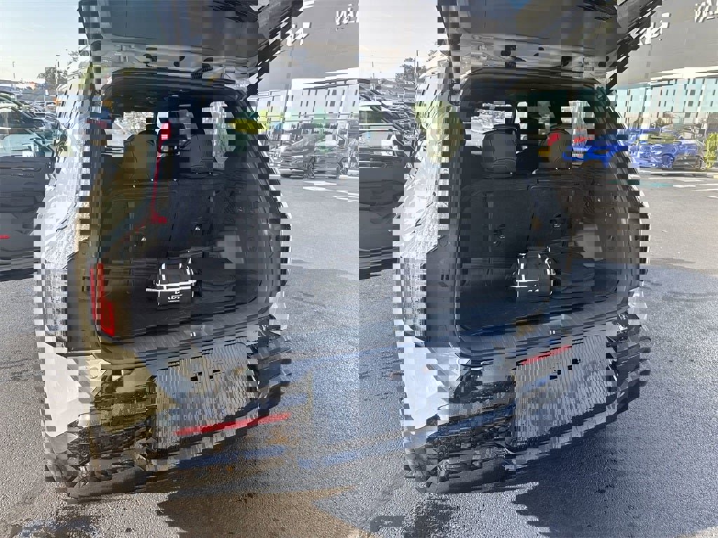New 2026 Kia EV9 Land w/ Nightfall Edition Package image 46