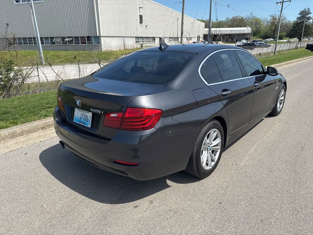 Used 2015 BMW 528i Sedan image 3