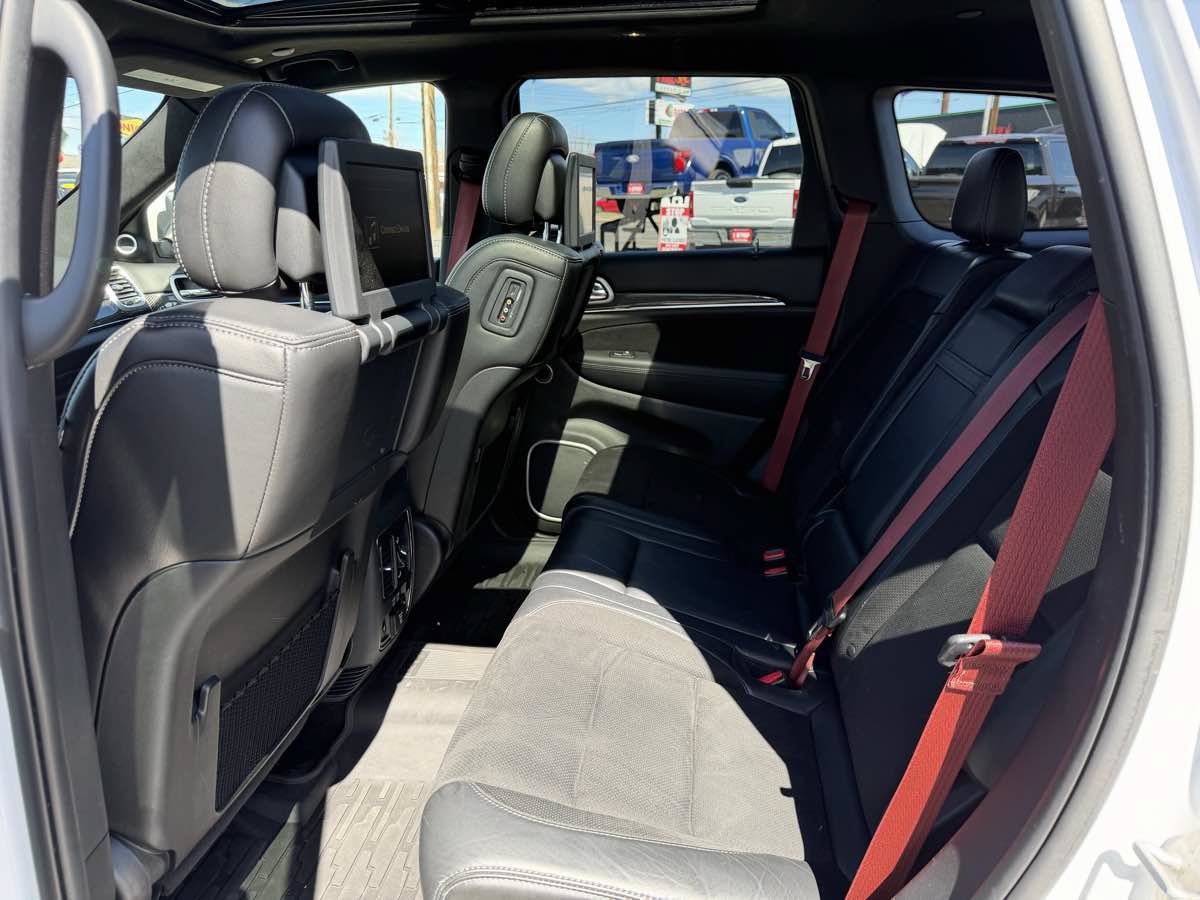 Used 2018 Jeep Grand Cherokee SRT AWD/4WD image 12