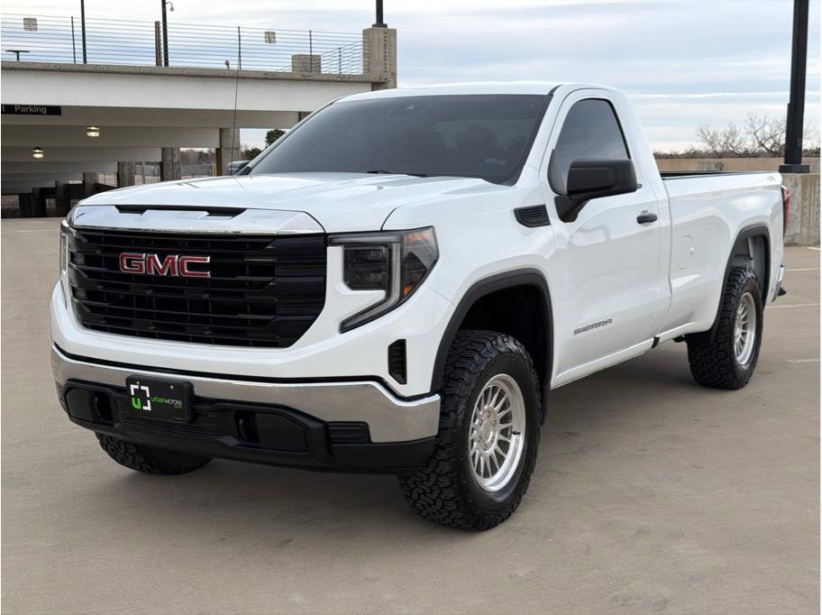 Used 2023 GMC Sierra 1500 Pro w/ Pro Value Package AWD/4WD image 3