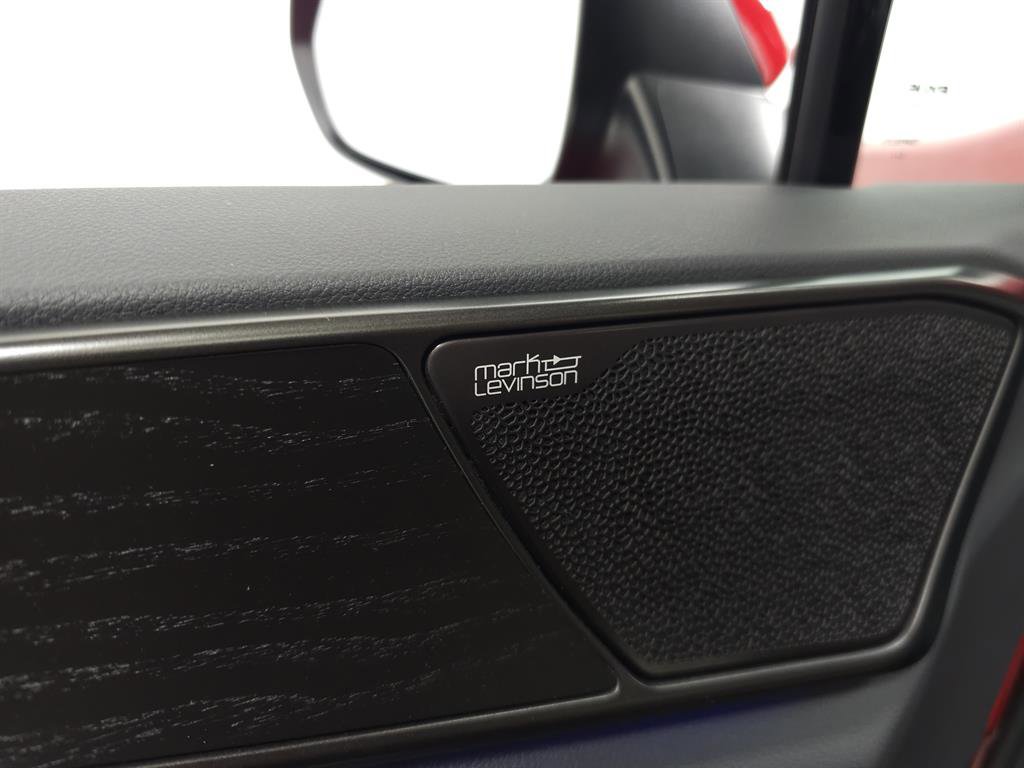 Used 2025 Lexus NX 300h AWD w/ Luxury Package image 14