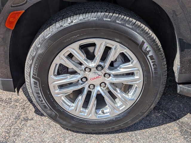 Used 2021 GMC Yukon SLT w/ SLT Luxury Plus Package image 9