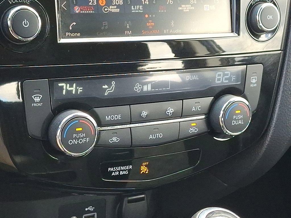 Used 2019 Nissan Rogue Sport SV image 16