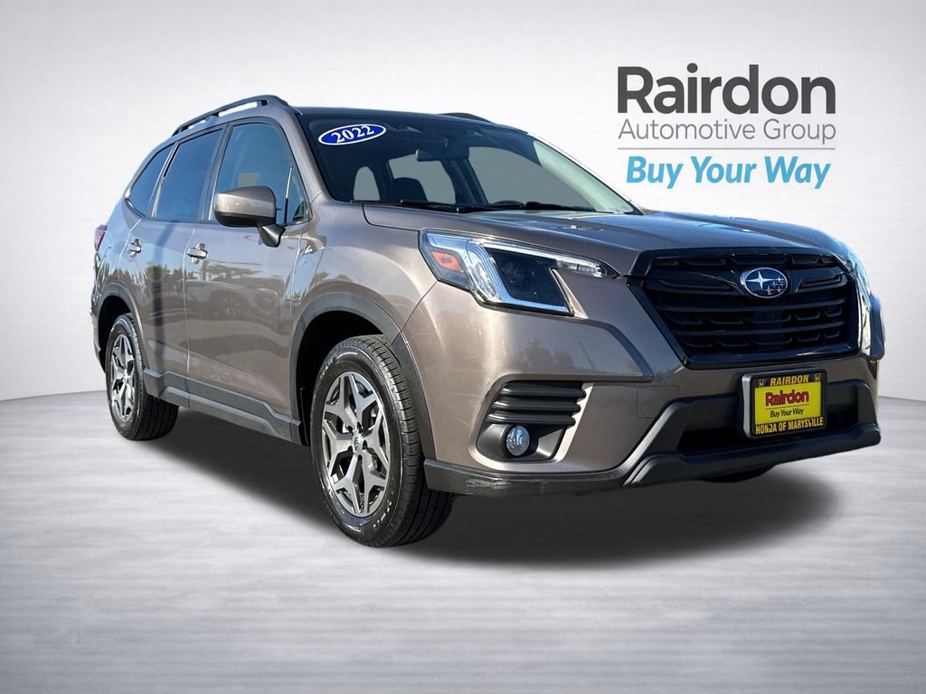 Used 2022 Subaru Forester Premium AWD/4WD image 1