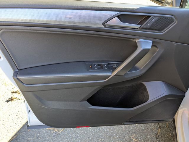 Used 2022 Volkswagen Tiguan S image 10