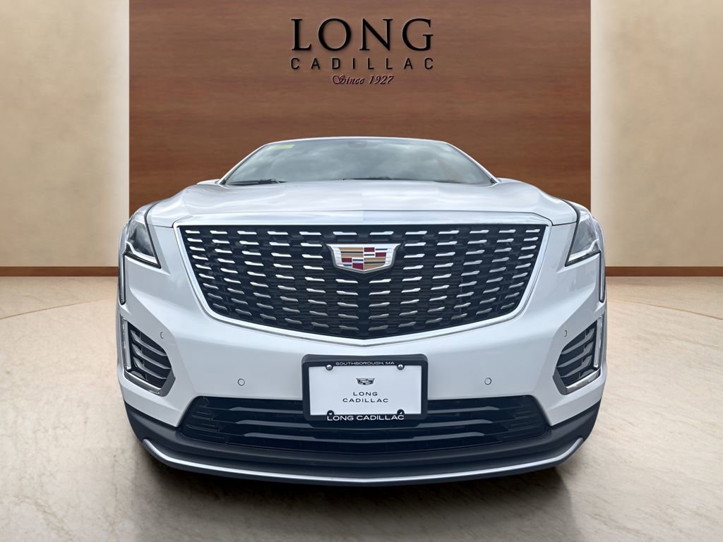 Used 2025 Cadillac XT5 Premium Luxury image 8
