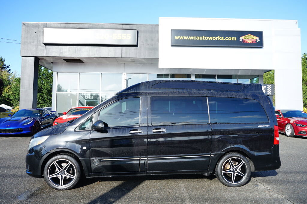 Used 2016 Mercedes-Benz Metris Passenger image 2