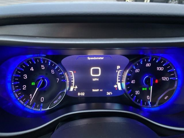 Used 2024 Chrysler Pacifica Touring-L image 24