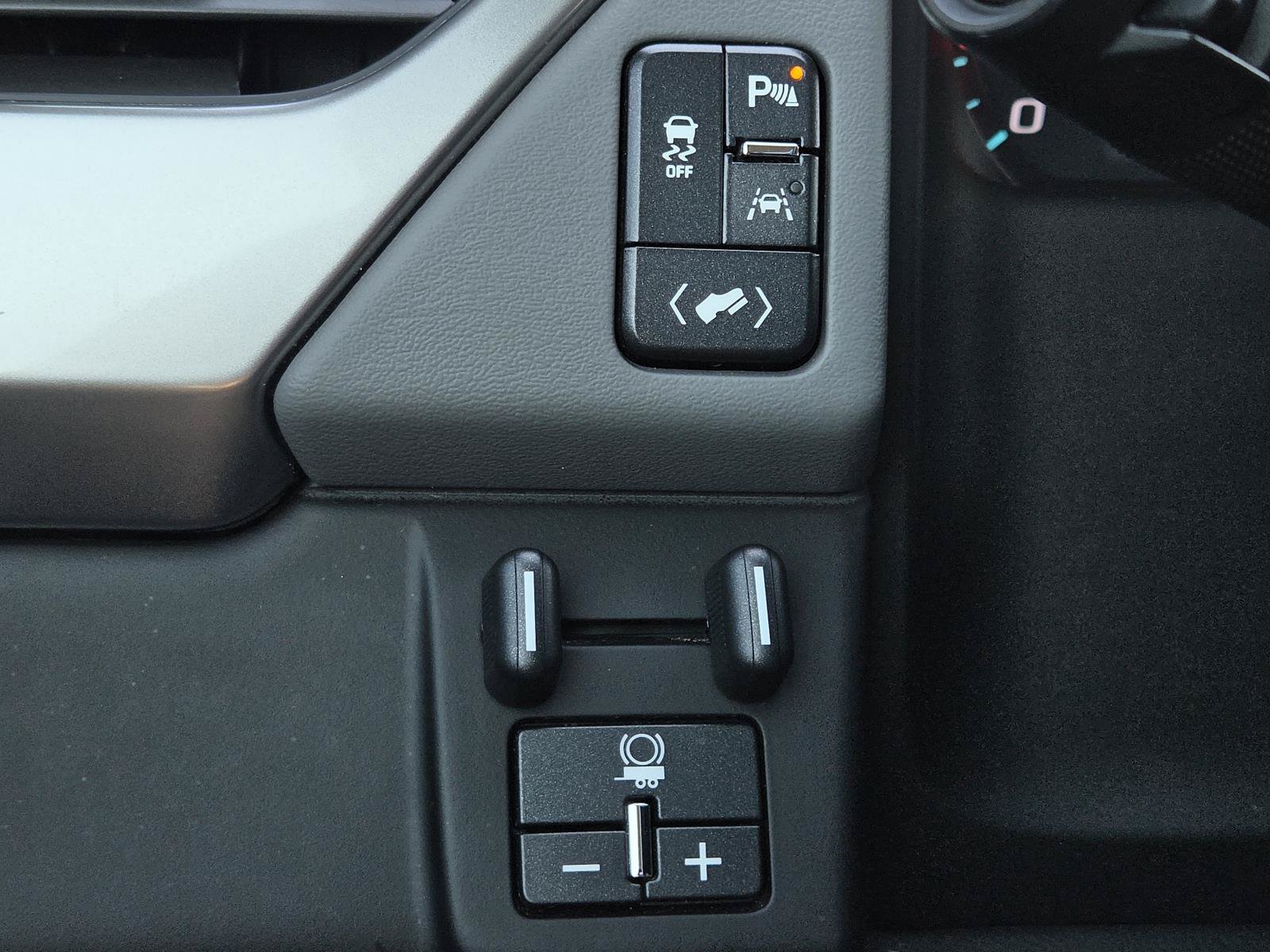Used 2020 Chevrolet Tahoe LT w/ Texas Edition Package RWD image 22