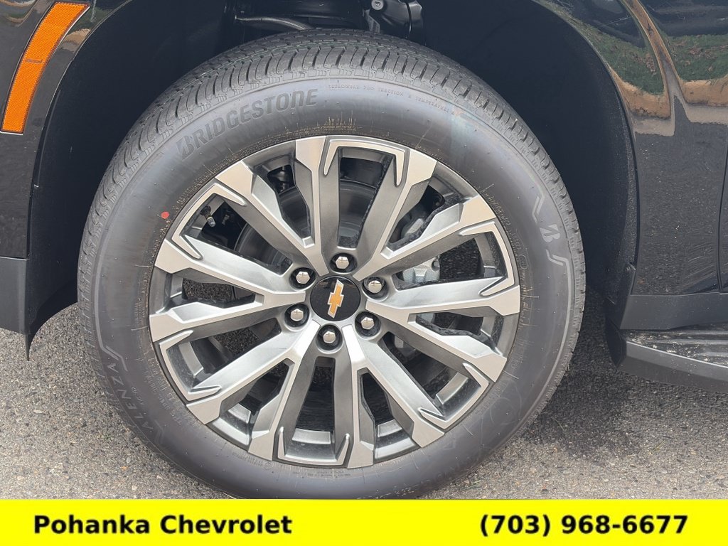 New 2026 Chevrolet Suburban High Country AWD/4WD image 28