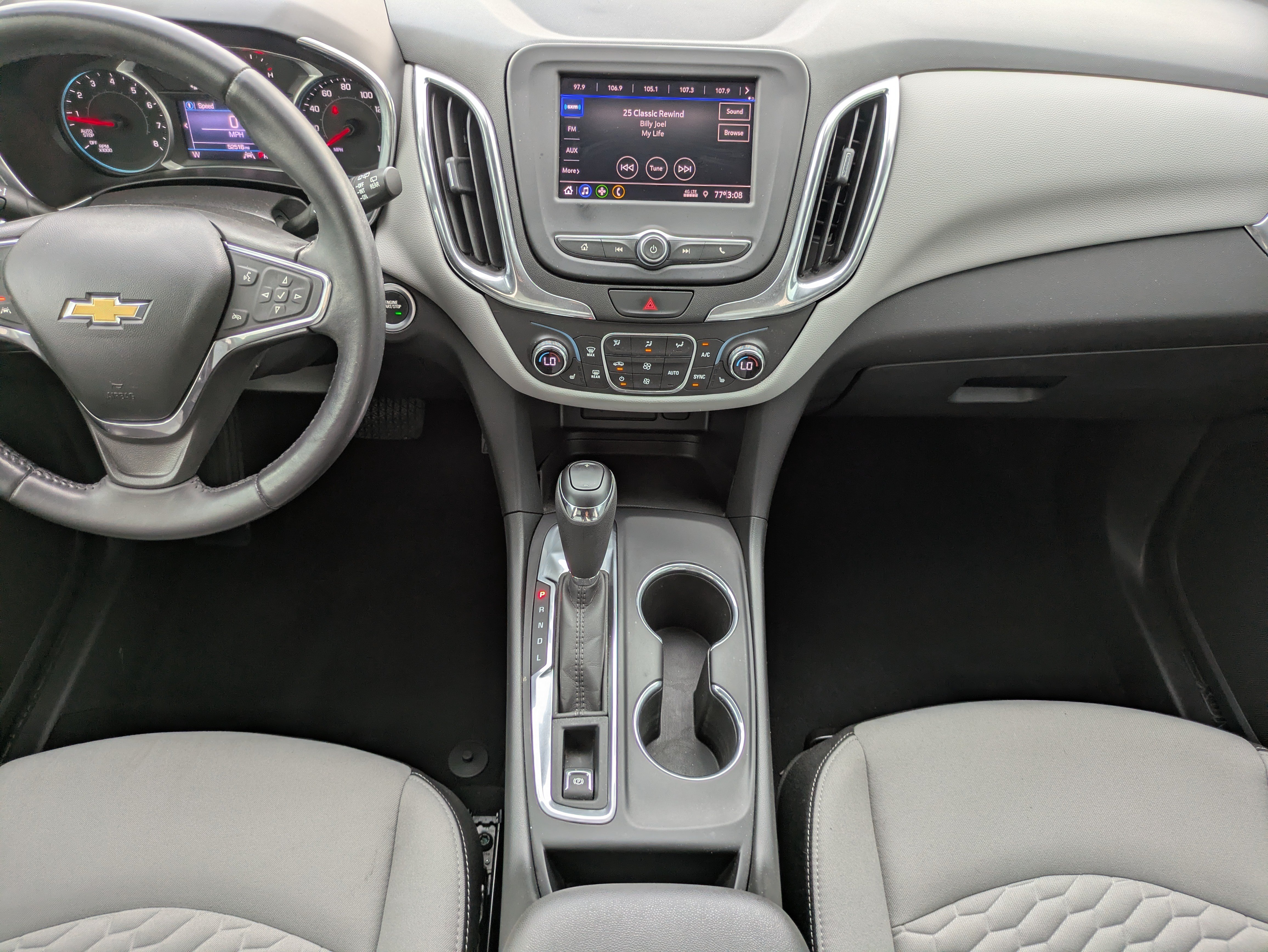 Used 2020 Chevrolet Equinox LT FWD image 33