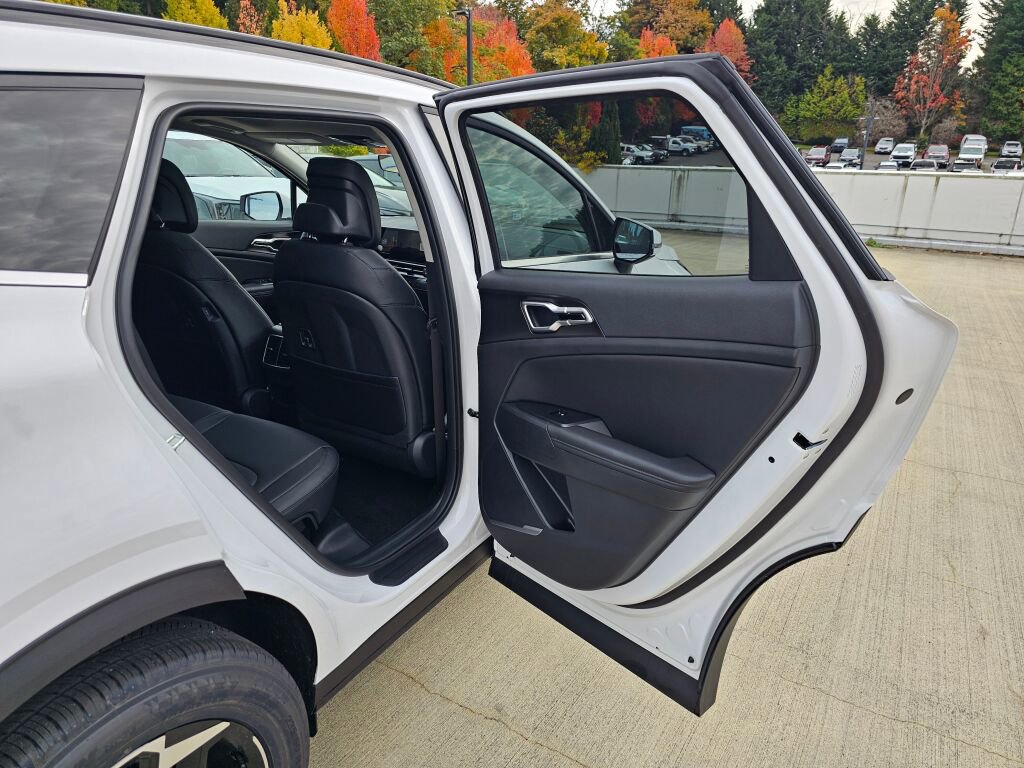 New 2026 Kia Sportage EX w/ EX Panorama Roof Package image 27