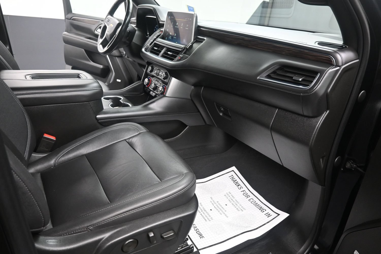 Used 2022 Chevrolet Tahoe LT w/ Luxury Package AWD/4WD image 45