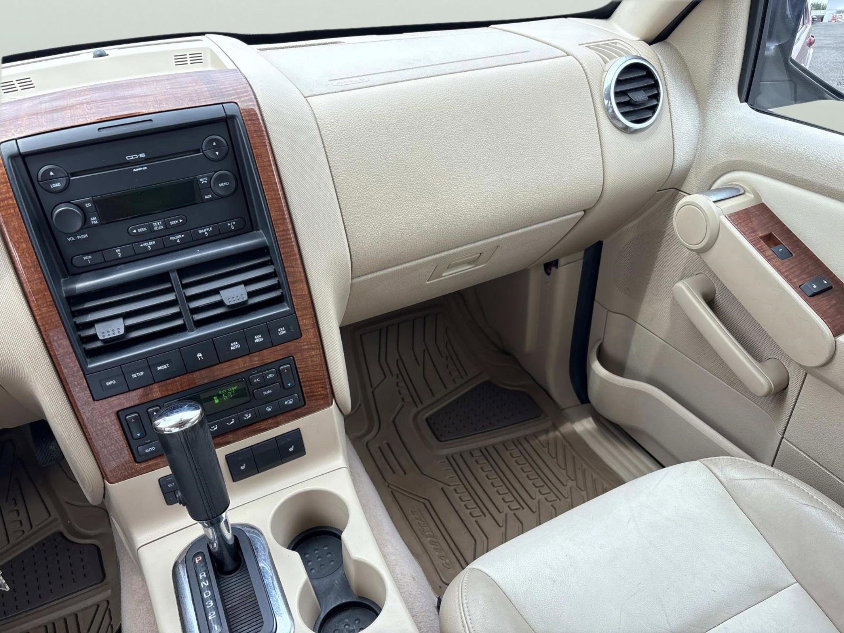 Used 2006 Ford Explorer Eddie Bauer AWD/4WD image 11