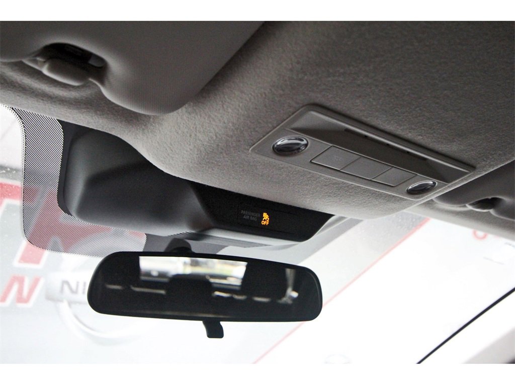 Used 2025 Nissan Kicks SV image 21