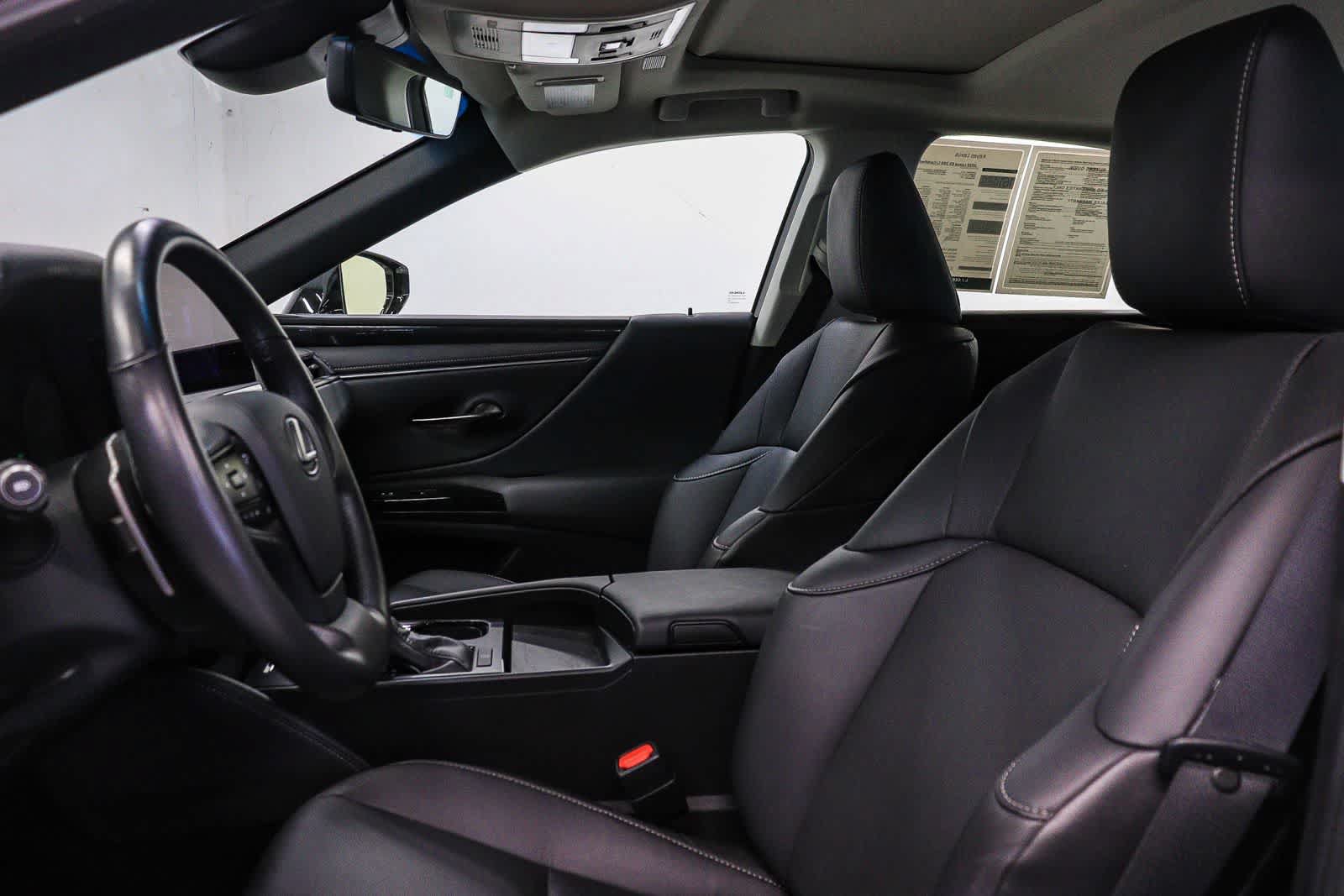 Used 2025 Lexus ES 350 w/ Accessory Package (Z2) FWD image 18