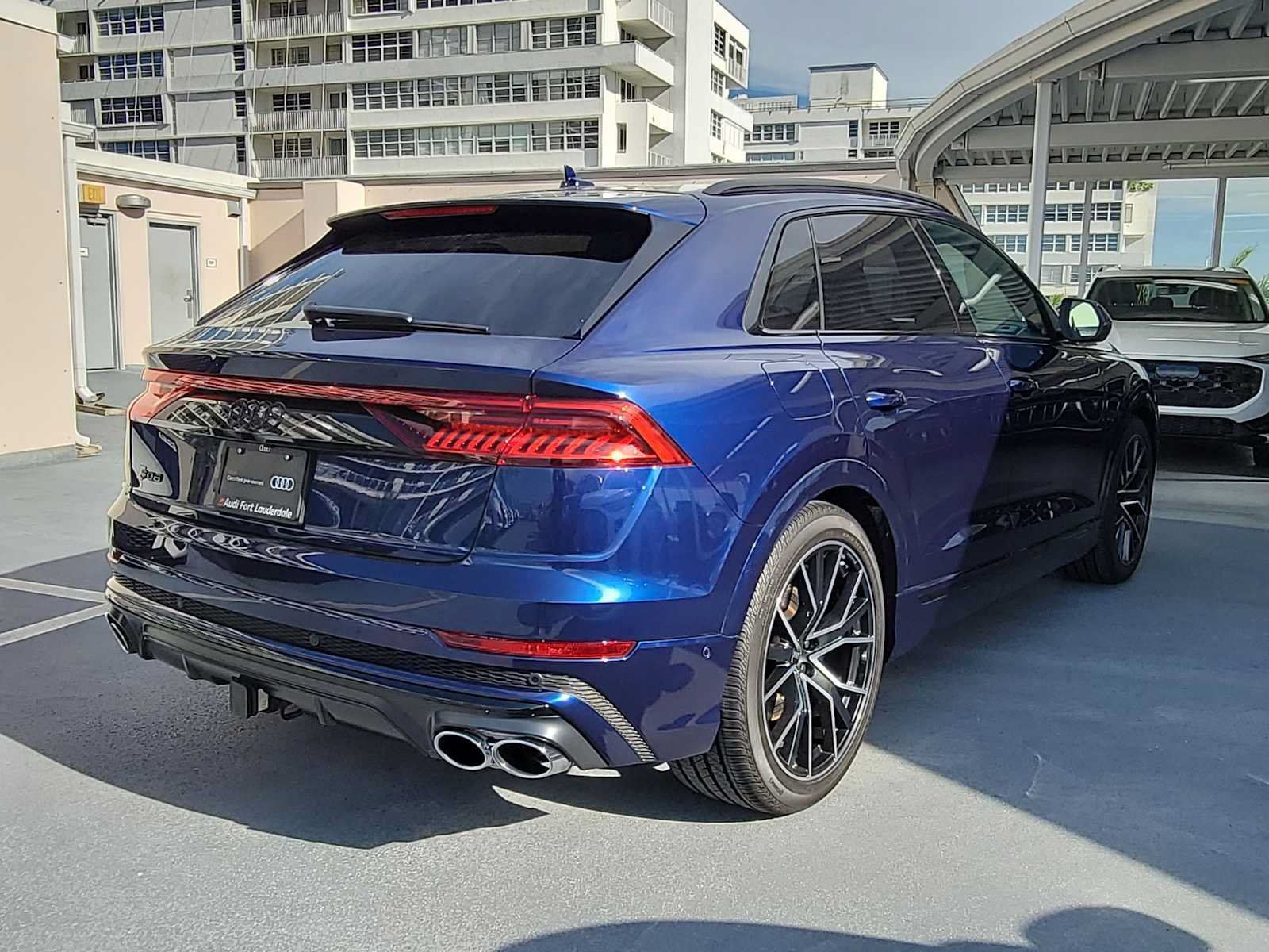 Certified 2023 Audi SQ8 Premium Plus w/ Executive Package AWD/4WD image 6