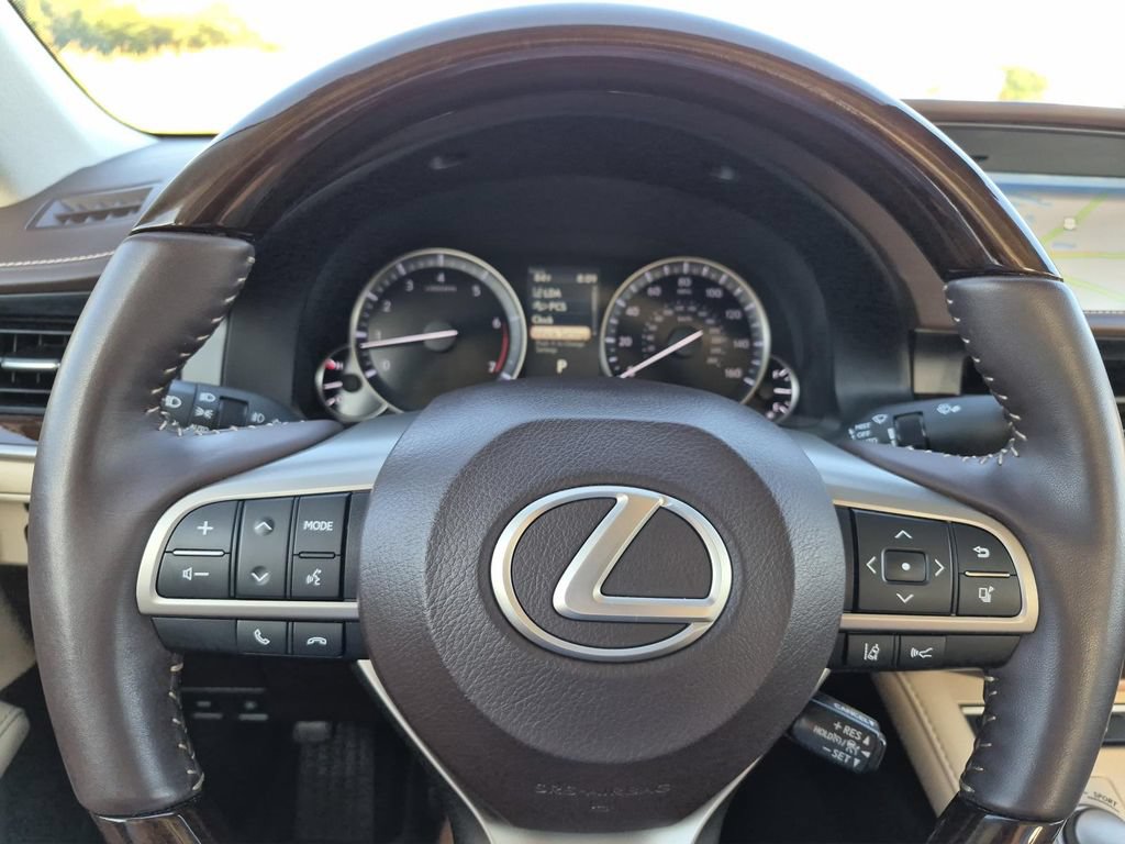Used 2017 Lexus ES 350 w/ Luxury Package FWD image 19