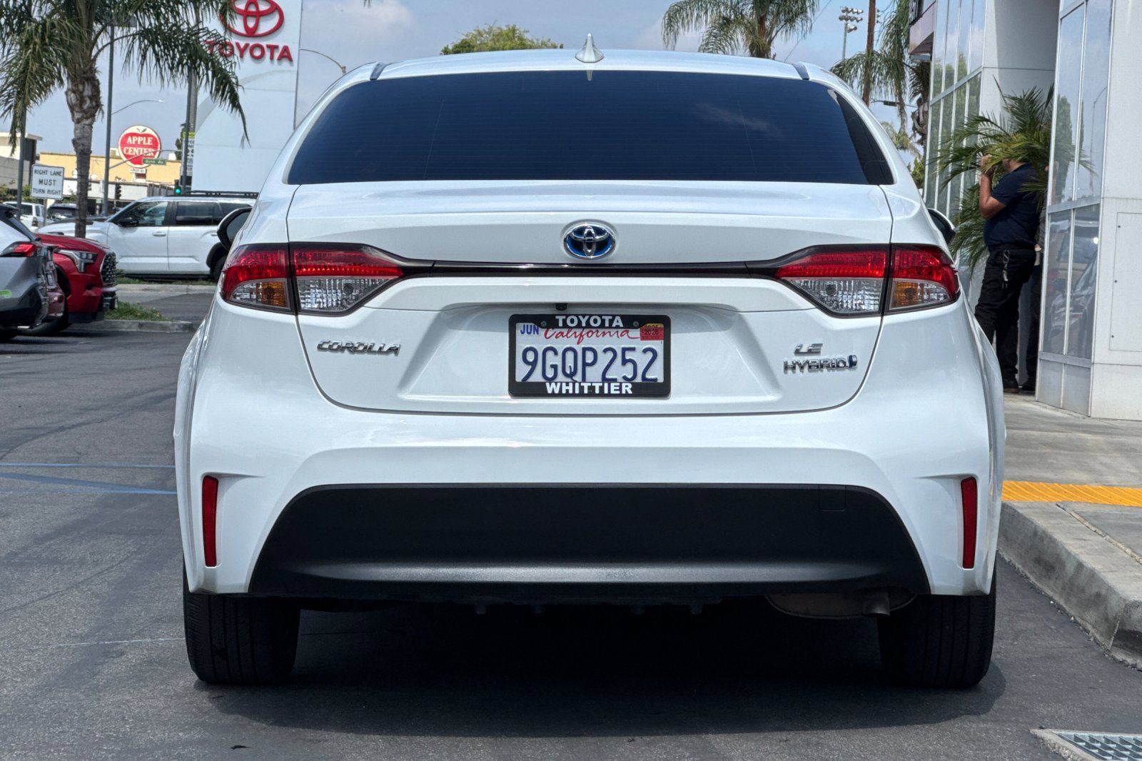 Used 2023 Toyota Corolla LE image 6