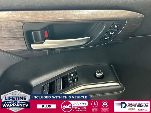 Used 2022 Toyota Highlander Limited AWD/4WD image 14