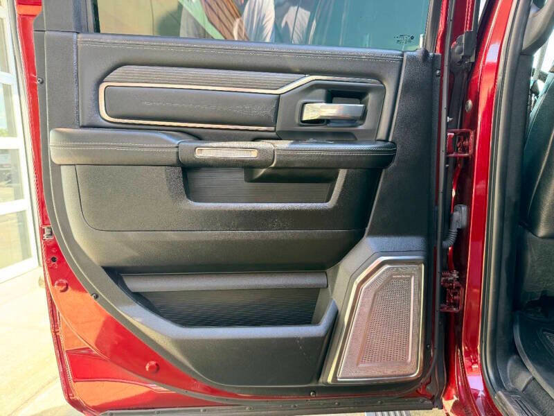 Used 2019 RAM 2500 Limited AWD/4WD image 33