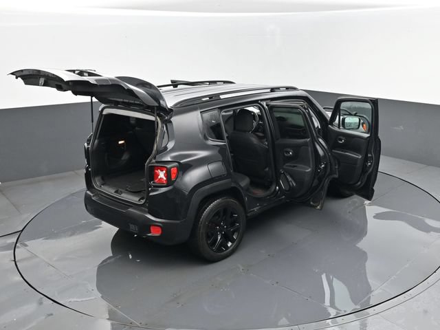 Used 2016 Jeep Renegade Latitude AWD/4WD image 24