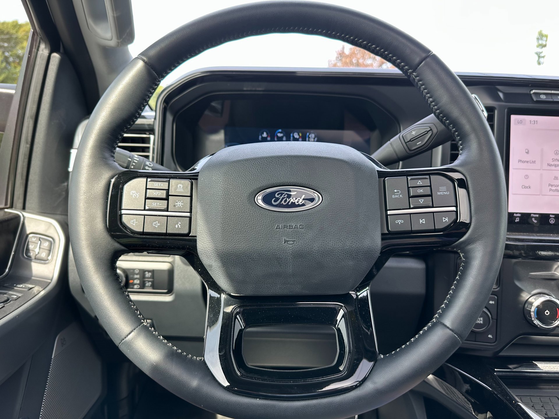 Used 2024 Ford F250 Lariat w/ Lariat Ultimate Package image 17