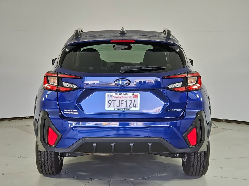 Certified 2025 Subaru Crosstrek 2.0i Premium image 8