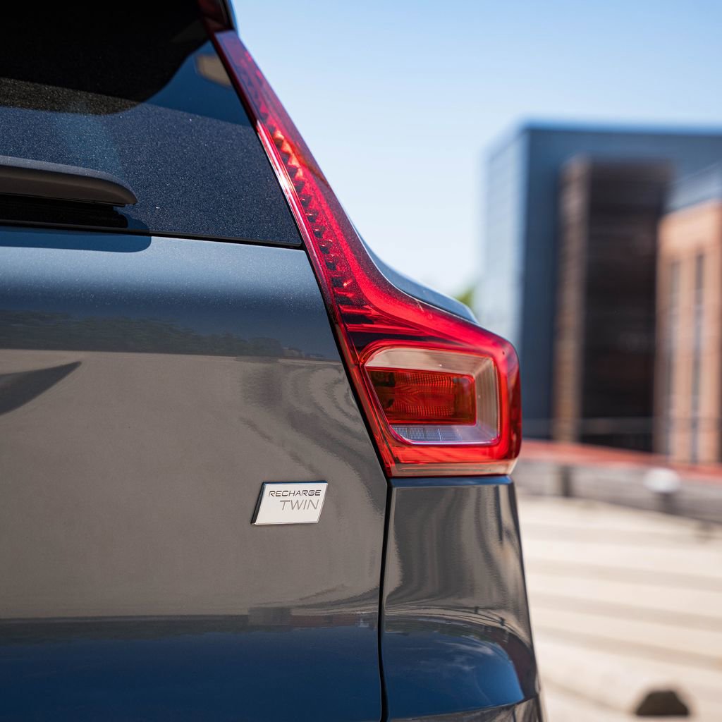 Certified 2023 Volvo XC40 Recharge Ultimate AWD/4WD image 5
