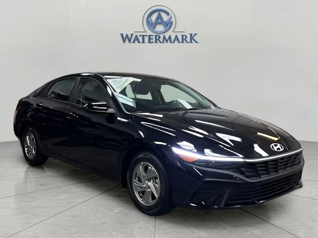 New 2026 Hyundai Elantra SE image 7