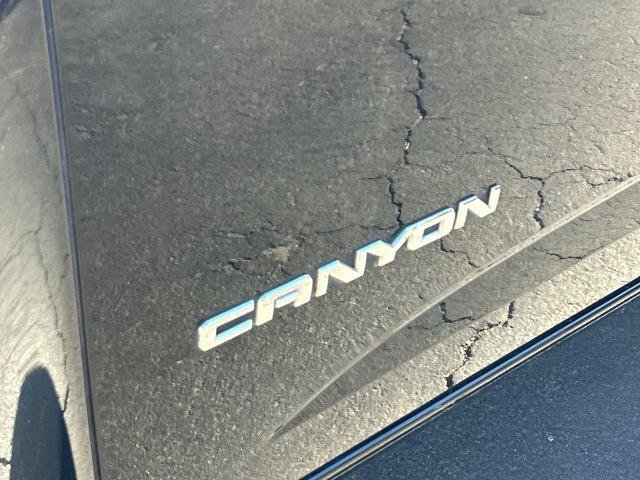 Certified 2018 GMC Canyon SLT w/ Driver Alert Package AWD/4WD image 22