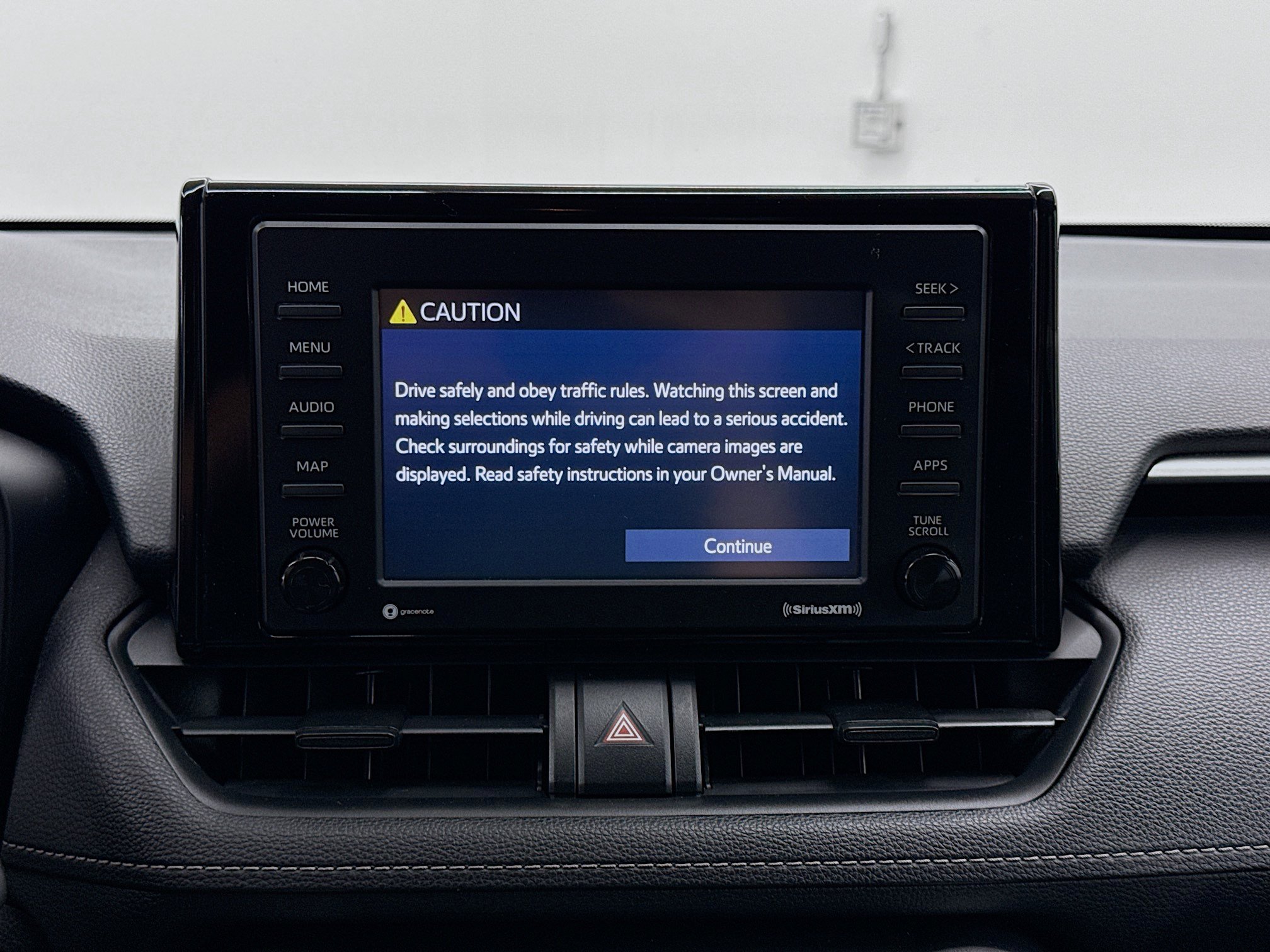 Used 2021 Toyota RAV4 XLE FWD image 21
