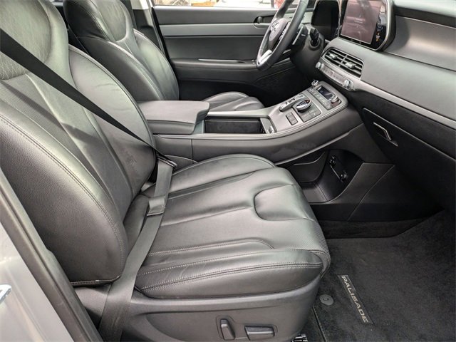 Certified 2022 Hyundai Palisade SEL w/ 8P Bench Seat Package image 38