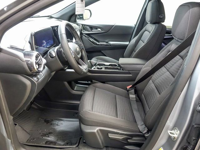 New 2026 Chevrolet Equinox LT w/ LPO, Floor Liner Package FWD image 8