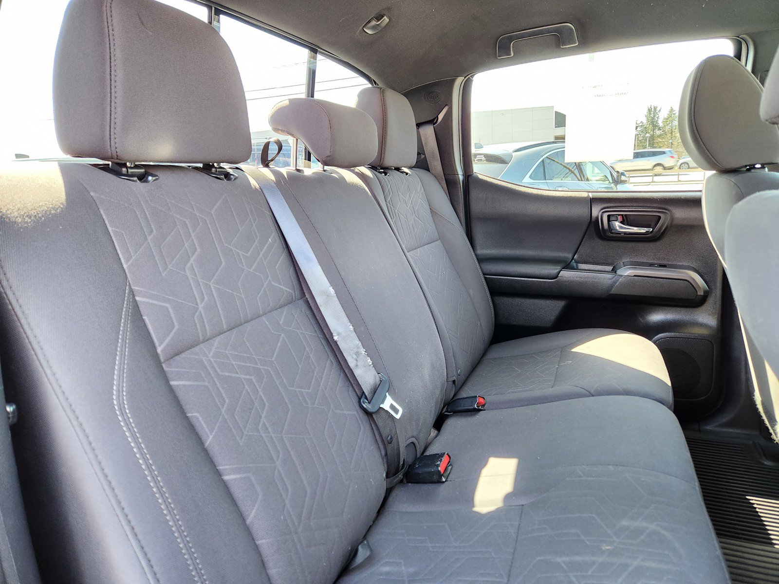 Used 2019 Toyota Tacoma TRD Sport image 14