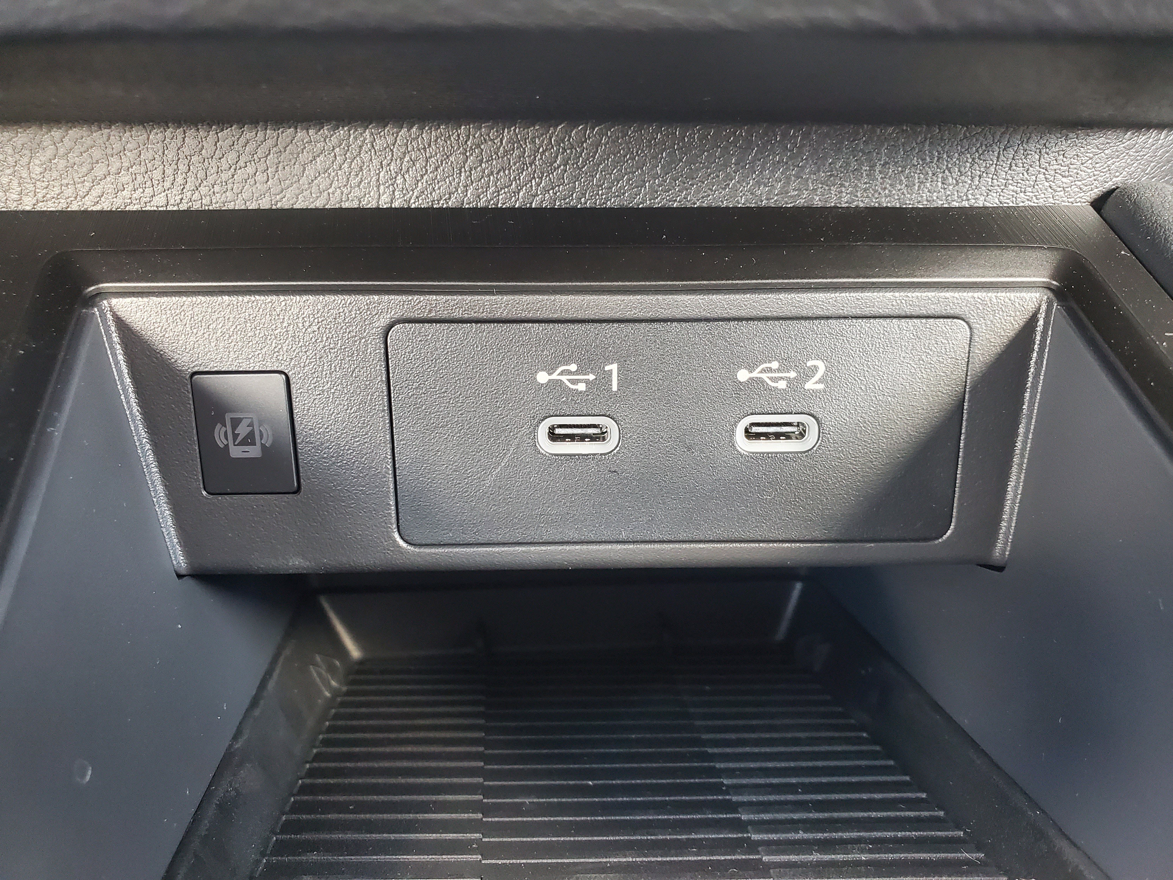 New 2026 Nissan Kicks SV AWD/4WD image 25