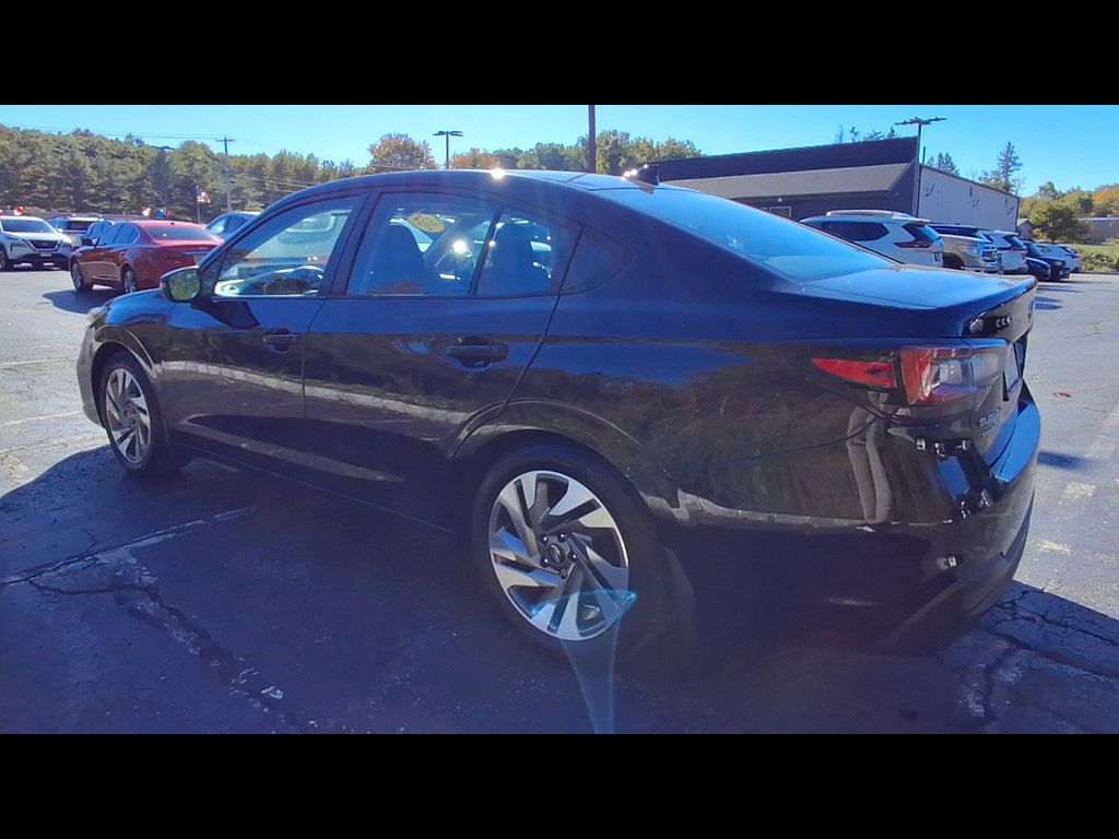 Used 2024 Subaru Legacy Limited AWD/4WD image 5