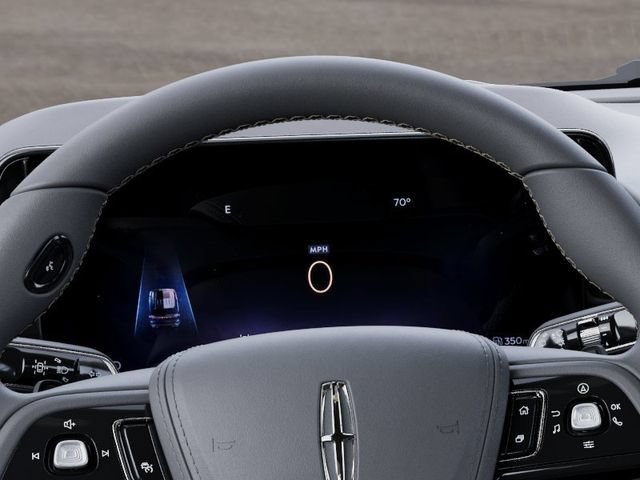 New 2027 Lincoln Aviator AWD image 13