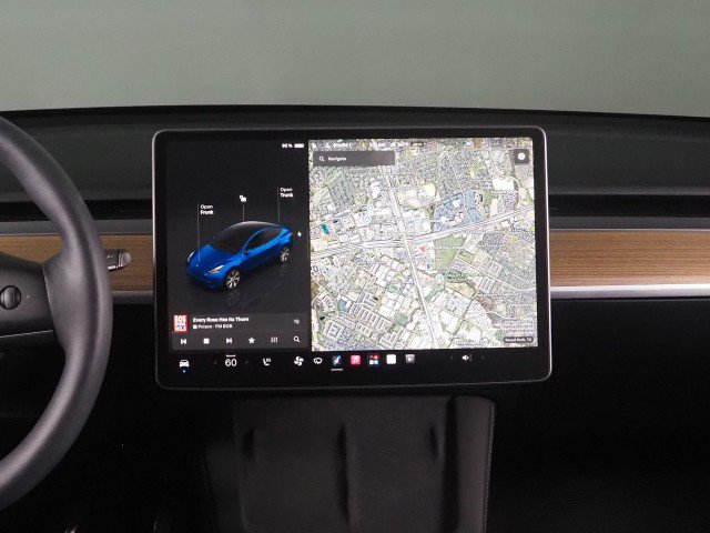 Used 2023 Tesla Model Y Long Range AWD/4WD image 24