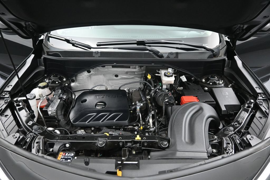 Used 2025 Buick Encore GX Sport Touring FWD image 30