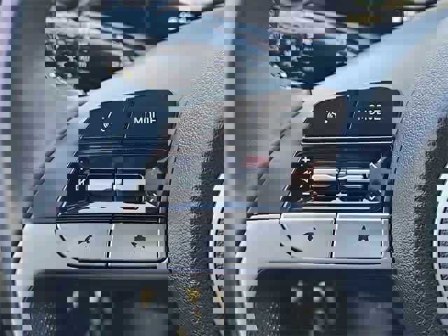 Certified 2024 Hyundai Elantra SEL w/ Convenience Package image 23