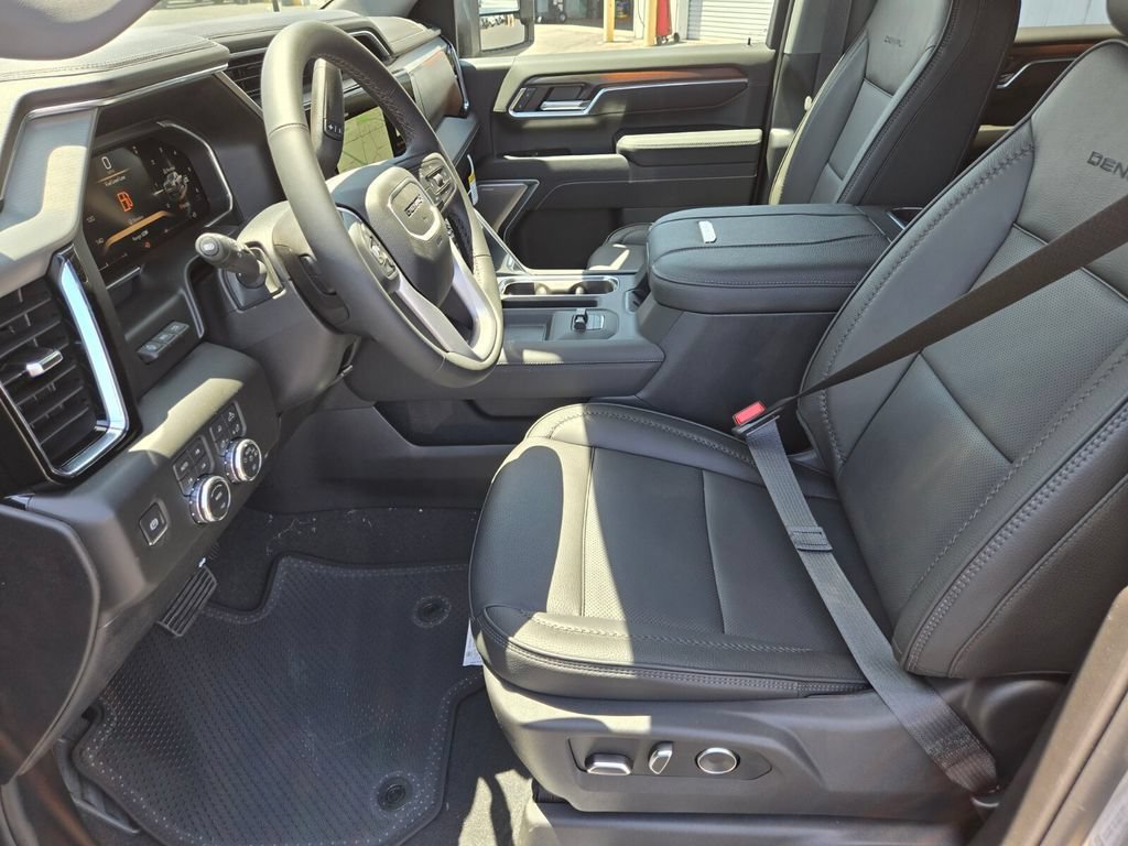 New 2026 GMC Sierra 2500 Denali w/ Denali Reserve Package AWD/4WD image 6